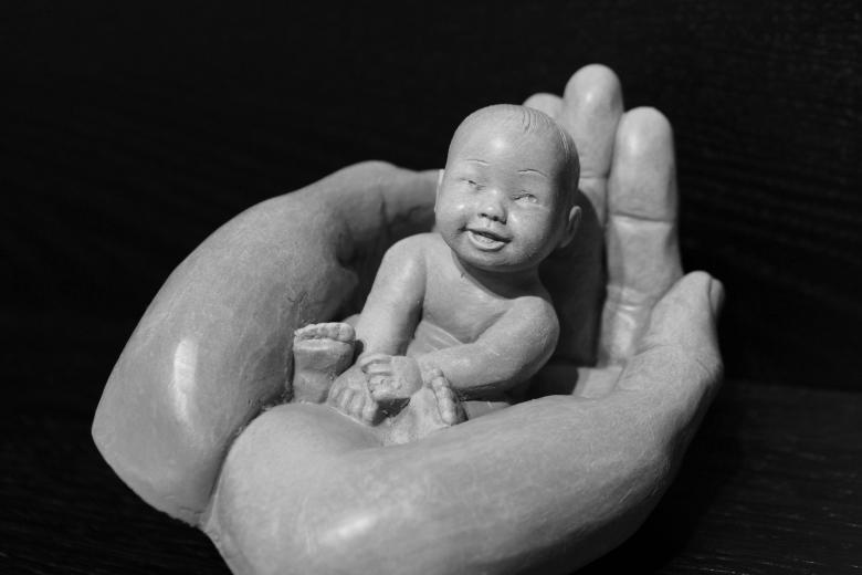 Free stock image of Carved Hands created by Pixabay