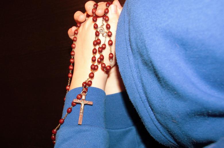 Free stock image of Praying Holding String of Beads created by Pixabay