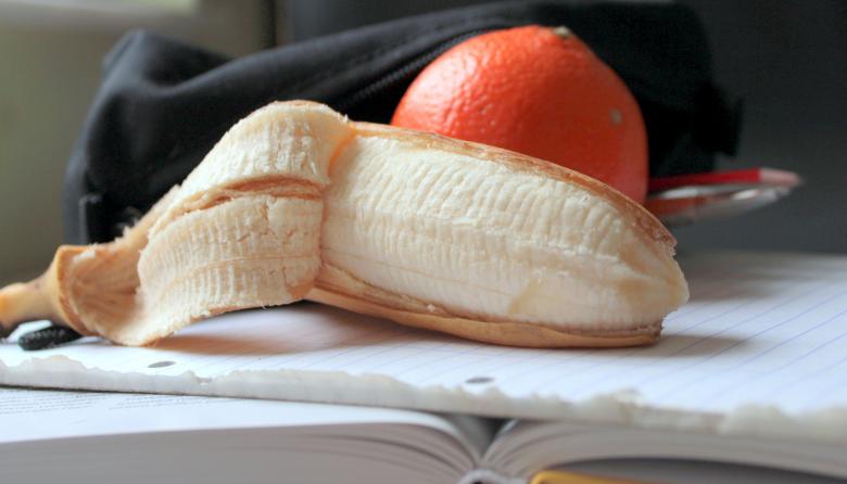 Free stock image of Macro Banana and Orange created by Pixabay