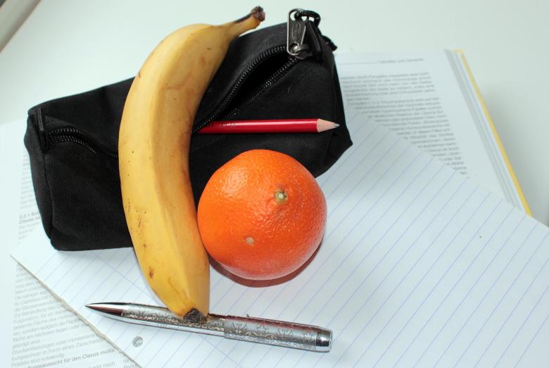 Free stock image of Orange and Banana created by Pixabay