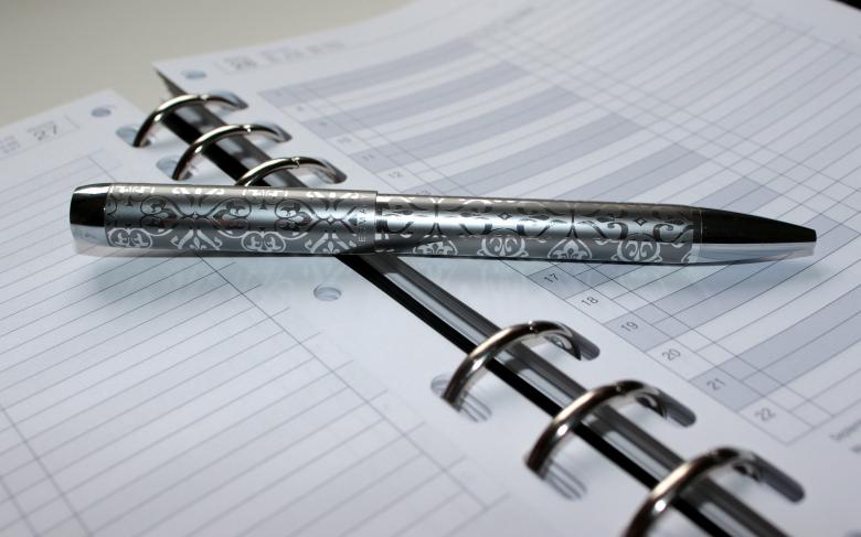 Free stock image of Pen and Notebook created by Pixabay