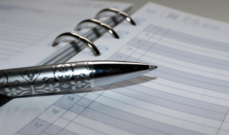 Free stock image of Pen and Notebook created by Pixabay