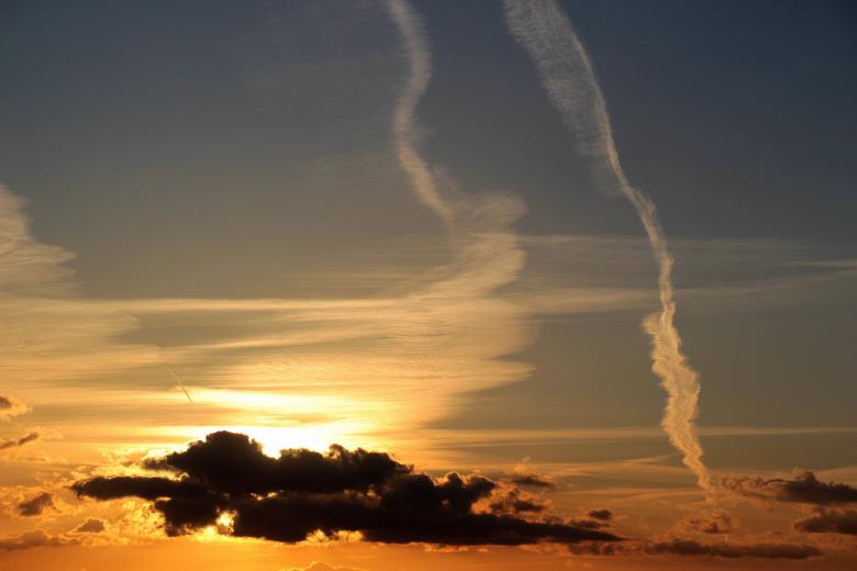Free stock image of Sunset created by Pixabay