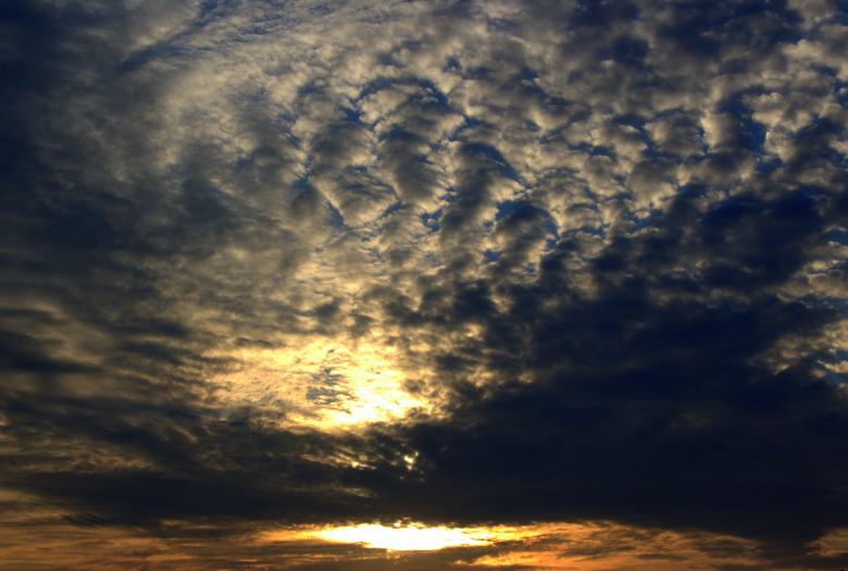 Free stock image of Sunset created by Pixabay