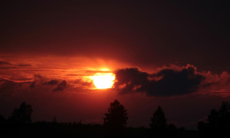 Free stock image of Sunset created by Pixabay