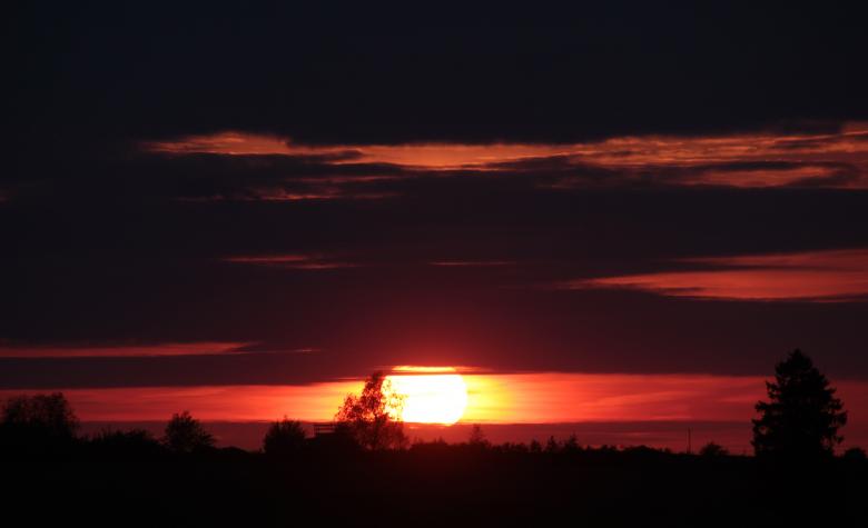 Free stock image of Sunset created by Pixabay