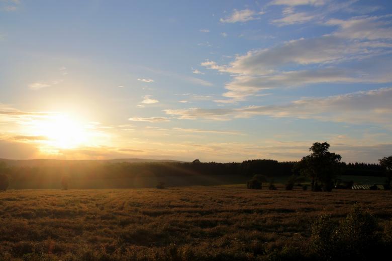 Free stock image of Sunset created by Pixabay