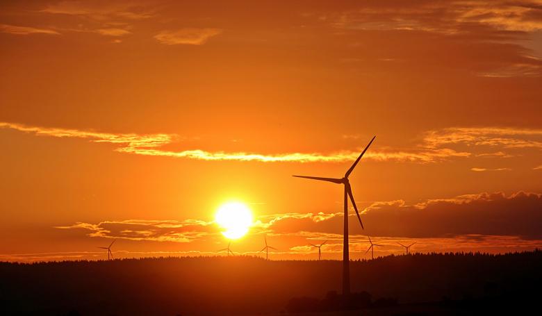 Free stock image of Sunsrise created by Pixabay