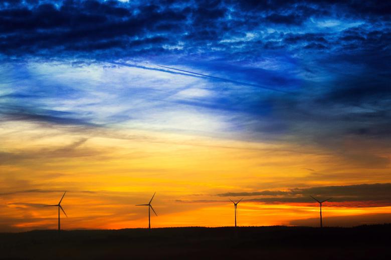 Free stock image of Setting Sun created by Pixabay