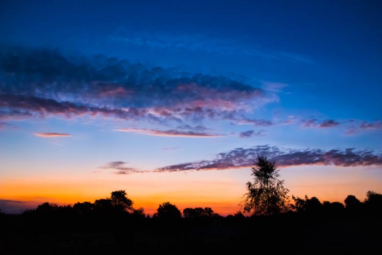 Free stock image of Setting Sun created by Pixabay