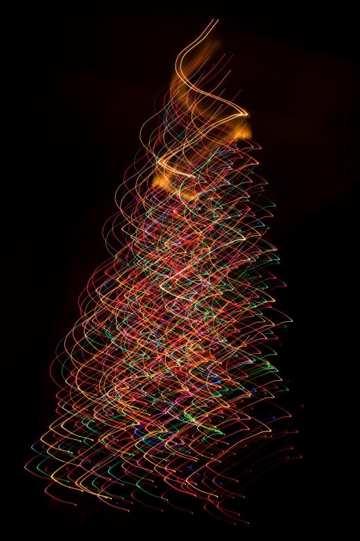 Free stock image of Christmas Tree created by Pixabay