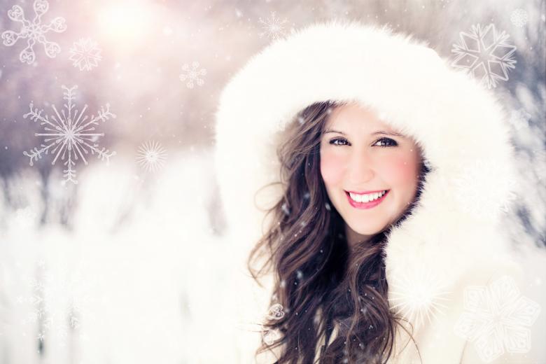 Free stock image of Posing in Winter created by Pixabay