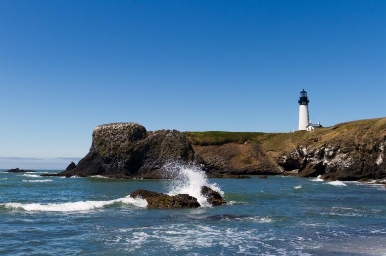 Free stock image of Yaquina Head Lighthouse created by Geoffrey Whiteway