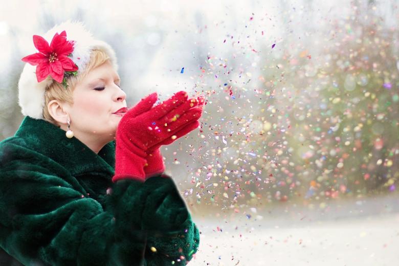 Free stock image of Young Woman in Winter created by Pixabay
