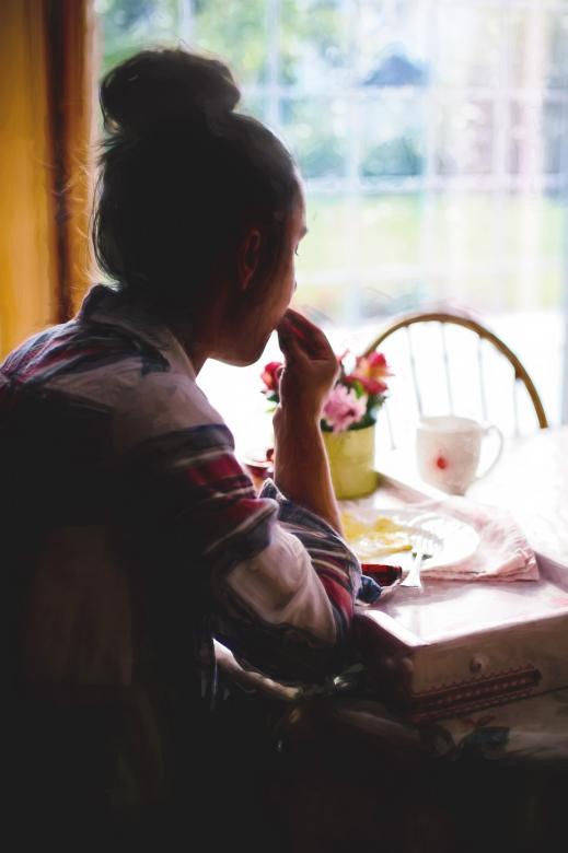 Free stock image of Eating Breakfast created by Pixabay