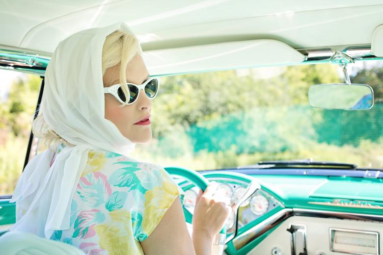 Free stock image of Driving Vintage Car created by Pixabay