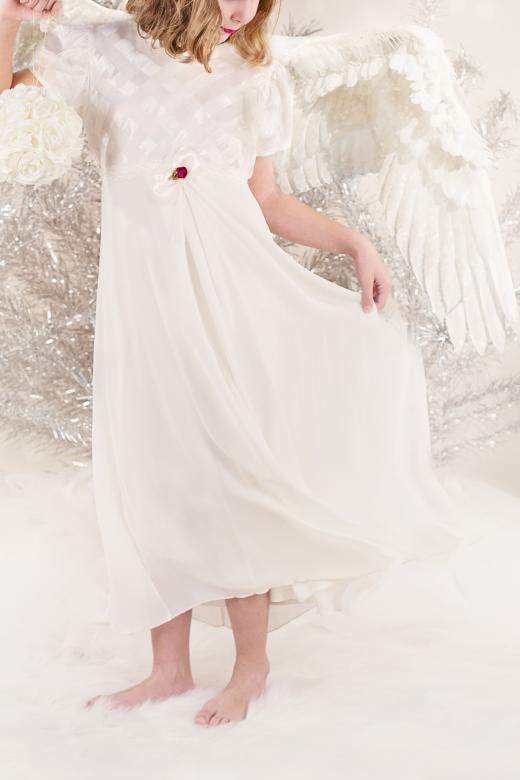 Free stock image of Girl Angel created by Pixabay