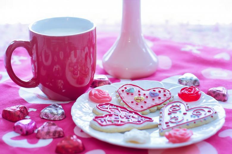 Free stock image of Valentine's Day Milk and Cookies created by Pixabay