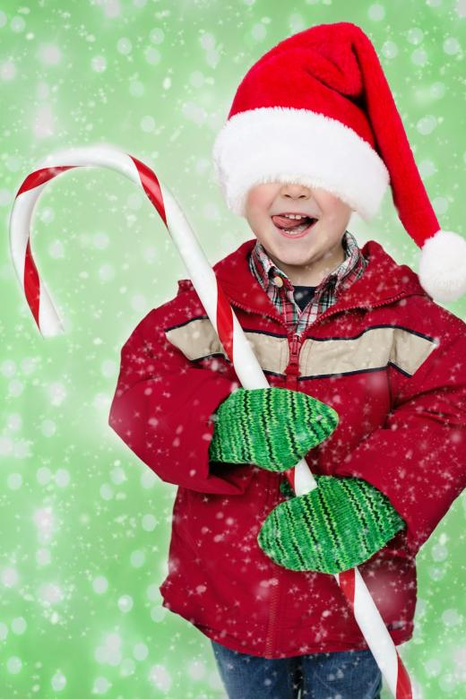 Free stock image of Christmas Boy created by Pixabay
