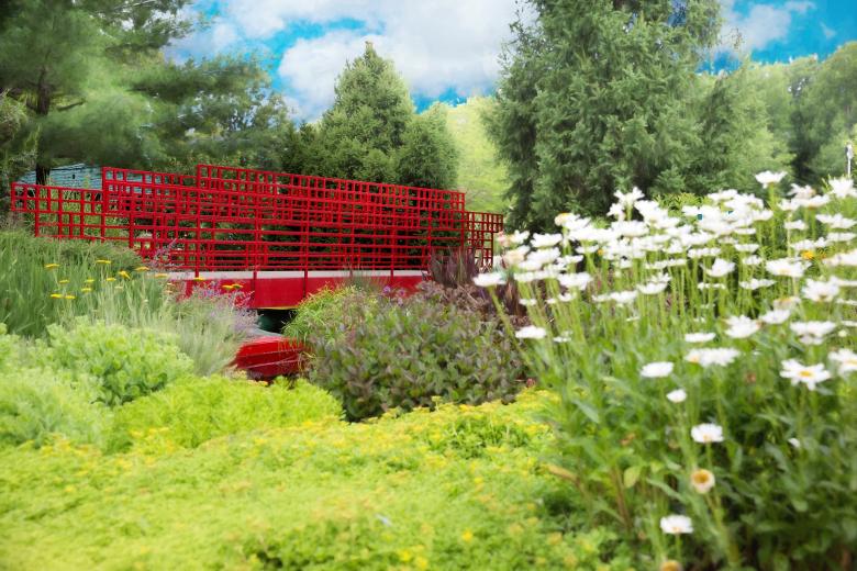 Free stock image of Red Bridge created by Pixabay