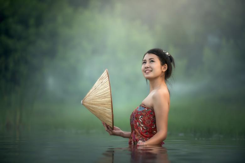 Free stock image of Girl in the Water created by Pixabay