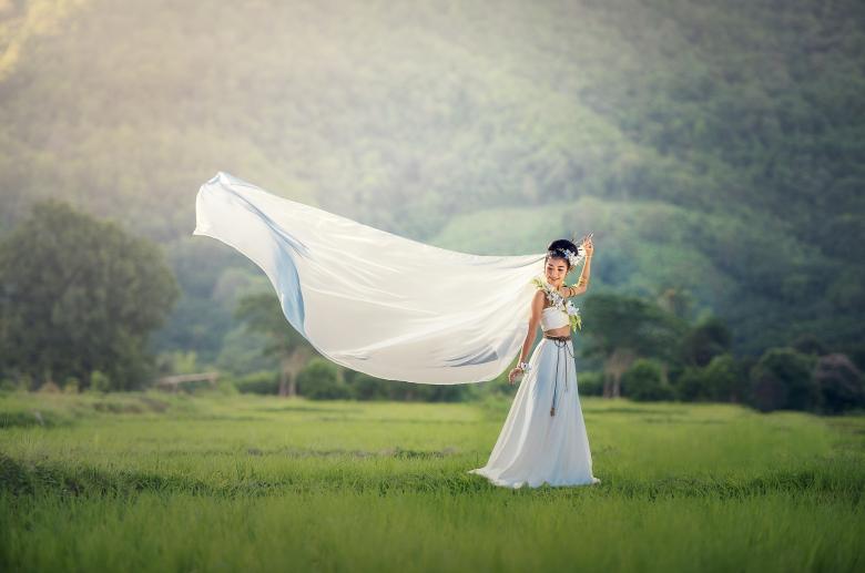 Free stock image of Portrait of a Bride created by Pixabay