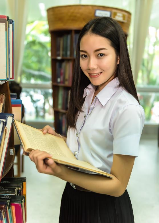 Free stock image of In the Library  created by Pixabay