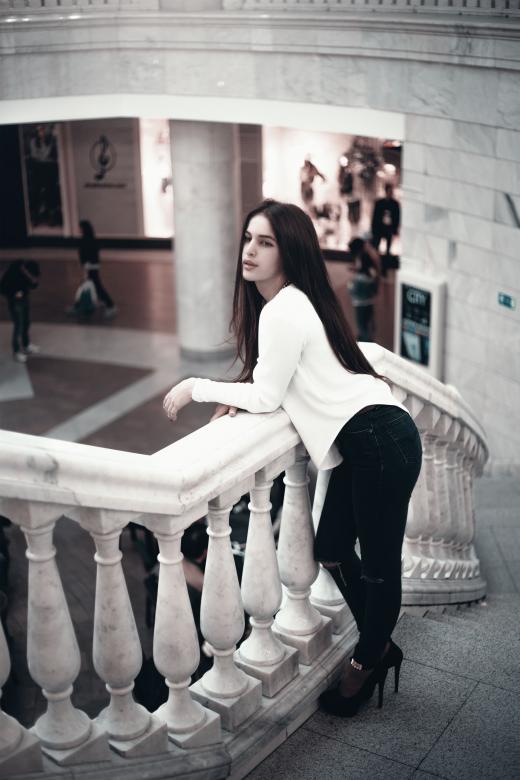 Free stock image of Girl on the Stairs created by Pixabay