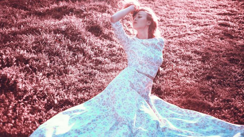 Free stock image of Lady in the Garden created by Pixabay