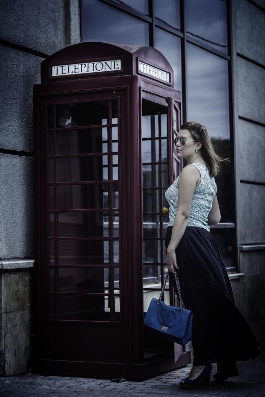 Free stock image of Girl with the Booth created by Pixabay