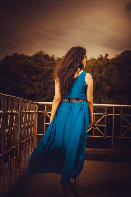 Free stock image of Beauty in Blue Dress created by Pixabay