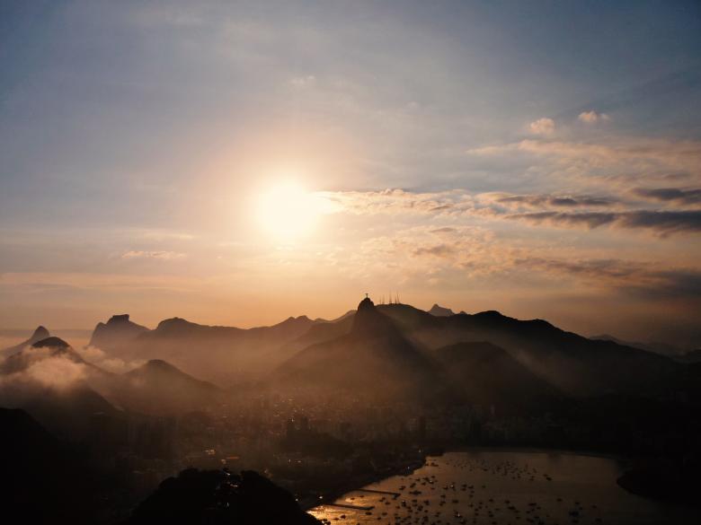 Free stock image of Sunset Over the City and Mountains created by Pixabay
