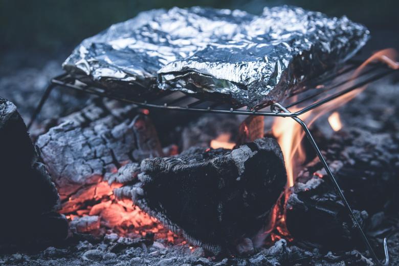 Free stock image of Food on the Grill created by Pixabay