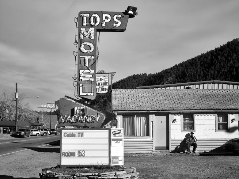 Free stock image of Tops Motel created by Pixabay