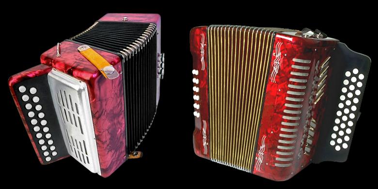 Free stock image of Two Accordions created by Pixabay
