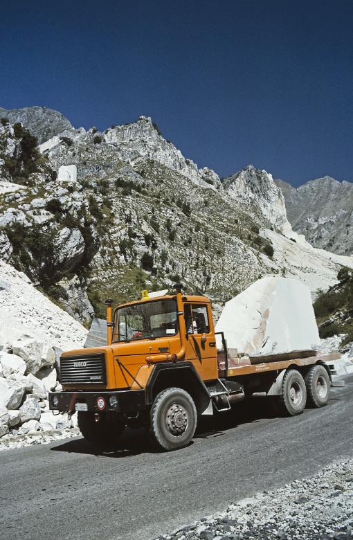 Free stock image of Carrara Marble created by Pixabay