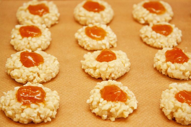 Free stock image of Fresh Macaroons created by Pixabay