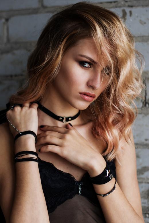 Free stock image of Blonde Lady created by Pixabay