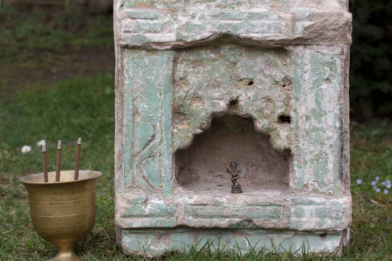 Free stock image of Stone Altar created by Pixabay