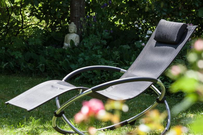 Free stock image of Deck Chair created by Pixabay