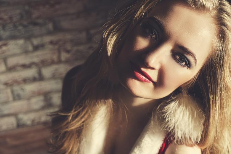 Free stock image of Blonde Lady created by Pixabay