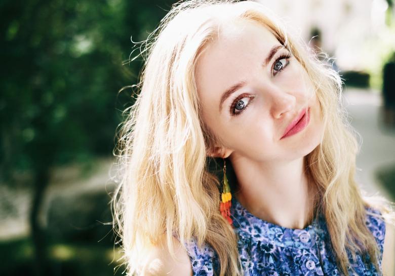 Free stock image of Portrait of a Blonde created by Pixabay