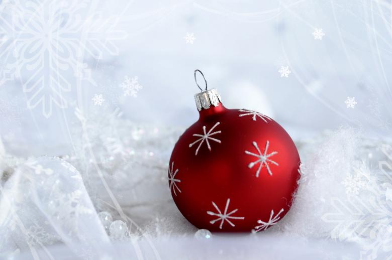 Free stock image of Christmas Ball created by Pixabay