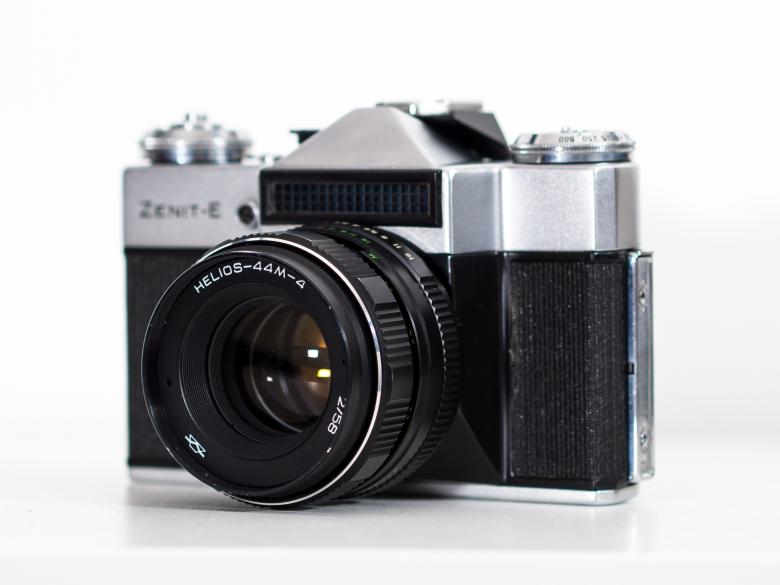 Free stock image of Old Camera created by Pixabay