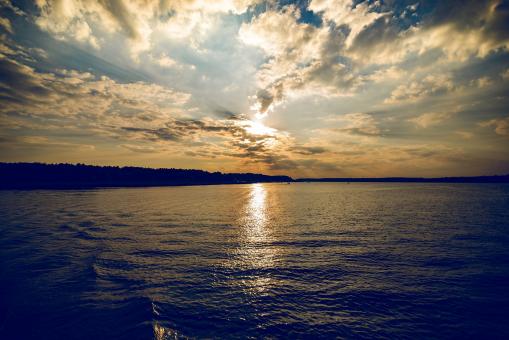 Free Stock Photo of Sunset at Lake