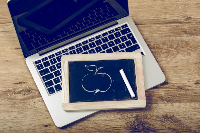 Free stock image of Apple Product created by Pixabay