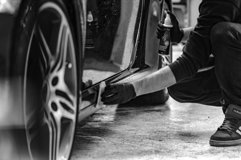 Free stock image of Porsche Garage created by Pixabay