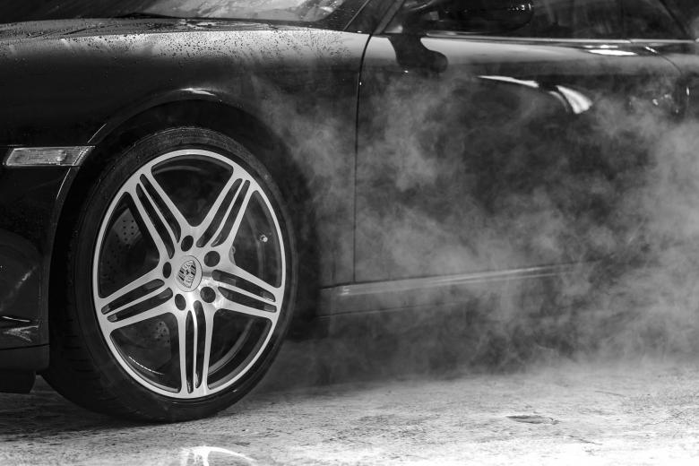 Free stock image of Black Sporty Porsche created by Pixabay