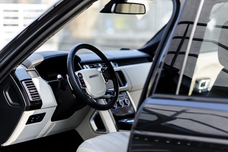 Free stock image of Range Rover Steering created by Pixabay