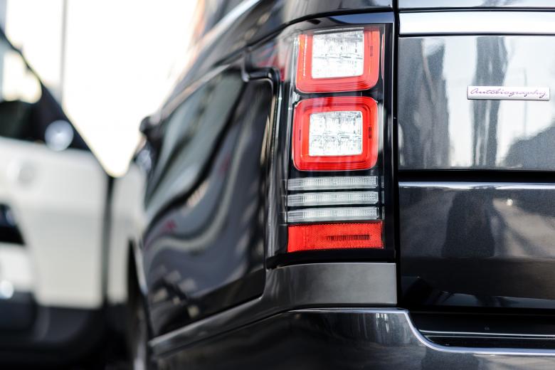 Free stock image of Black Range Rover created by Pixabay